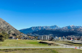Mountain Ash Apartment